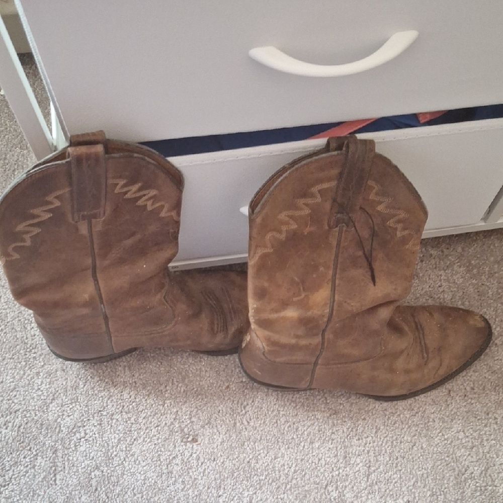 Frye Tan Leather Boots